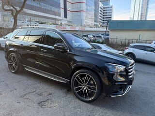 2023 Mercedes-Benz GLS 580 II (X167) Рестайлинг, чёрный, 18500000 рублей, вид 2