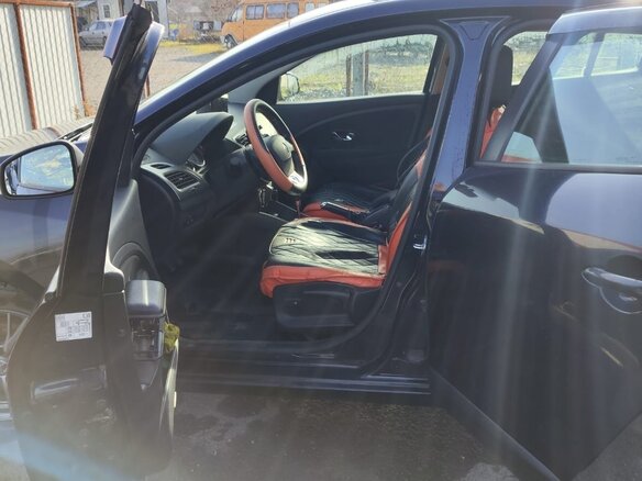 2013 Renault Megane III Рестайлинг, синий, 1100000 рублей - вид 24