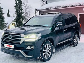 2016 Toyota Land Cruiser 200 Series Рестайлинг 2, чёрный, 5500000 рублей, вид 1