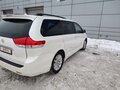2010 Toyota Sienna III, белый, 1500000 рублей - вид 4