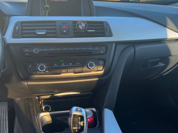 2013 BMW 3 серии 320i VI (F3x), коричневый, 1900000 рублей - вид 6