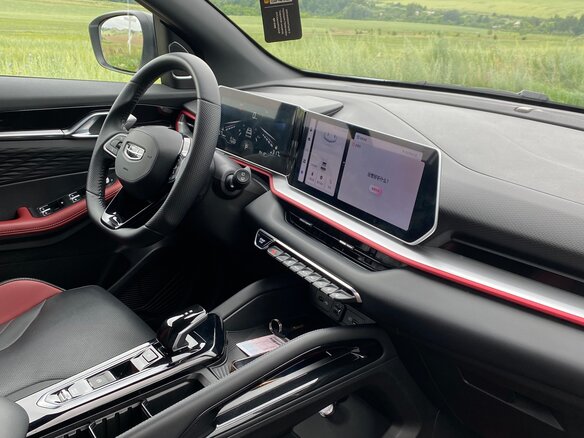 2023 Geely Coolray (Binyue Cool) I Рестайлинг, белый, 2499999 рублей - вид 7