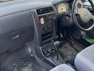 2006 Daihatsu Mira VI, белый, 350000 рублей, вид 4