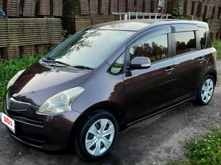 2010 Toyota Ractis I, коричневый, 850000 рублей, вид 2
