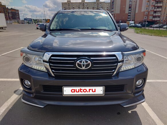 2012 Toyota Land Cruiser 200 Series Рестайлинг 1, серый, 3200000 рублей - вид 1
