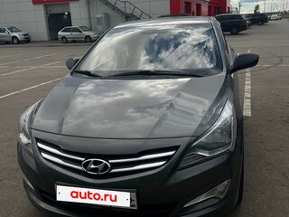 2014 Hyundai Solaris I, серый, 810000 рублей, вид 2
