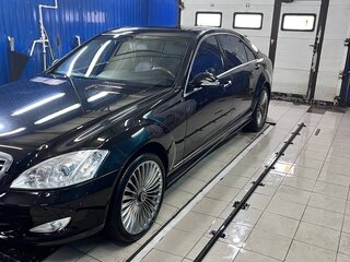 2008 Mercedes-Benz S-Класс 550 Long V (W221), чёрный, 1200000 рублей, вид 2