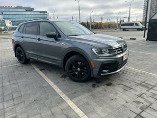 2019 Volkswagen Tiguan Allspace II, серый, 3100000 рублей, вид 2