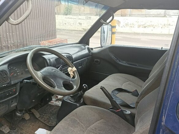 2011 Hyundai Porter, синий, 450000 рублей - вид 7