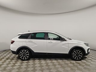 2025 Lada (ВАЗ) Vesta SW Cross I Рестайлинг (NG), белый, 1715000 рублей, вид 4