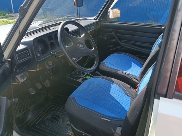 1997 Lada (ВАЗ) 2105, белый, 350000 рублей - вид 6