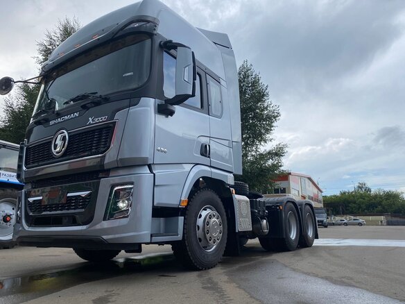 2024 Shacman (Shaanxi) X5000, серебристый, 8400000 рублей - вид 2