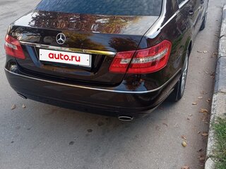 2010 Mercedes-Benz E-Класс 300 IV (W212, S212, C207), коричневый, 1650000 рублей, вид 2