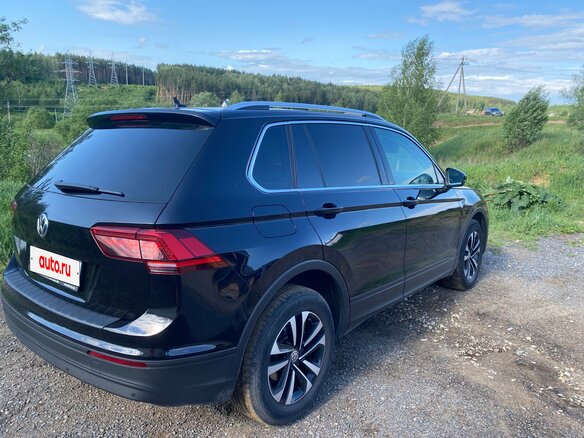 2019 Volkswagen Tiguan II, чёрный, 1950000 рублей - вид 5