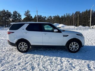 2019 Land Rover Discovery V, белый, 4000000 рублей, вид 2