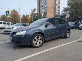 2007 Volkswagen Golf V, серый, 690000 рублей, вид 3