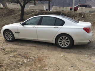 2009 BMW 7 серии 730d V (F01/F02/F04), белый, 1850000 рублей, вид 3