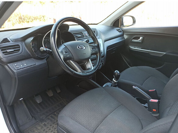2014 Kia Rio III, белый, 770000 рублей - вид 10