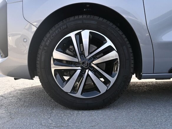 2026 Citroen SpaceTourer XL I Рестайлинг, серебристый, 4300000 рублей - вид 20