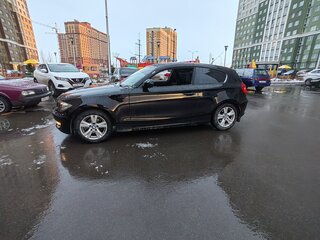 2011 BMW 1 серии 116i I (E81/E82/E87/E88) Рестайлинг, чёрный, 820000 рублей, вид 5