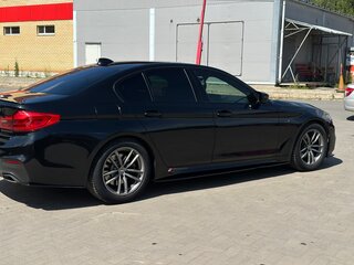 2019 BMW 5 серии 520d VII (G30/G31/G38), чёрный, 3700000 рублей, вид 4