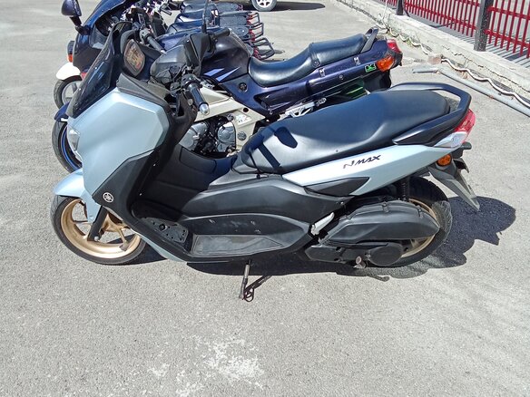 2022 Yamaha NMAX, серебристый, 380000 рублей - вид 1