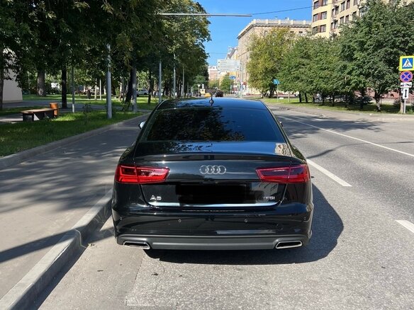 2018 Audi A6 IV (C7) Рестайлинг, чёрный - вид 3