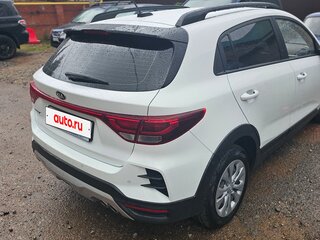 2021 Kia Rio X IV Рестайлинг, белый, 1750000 рублей, вид 5