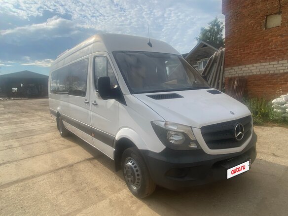 2014 Mercedes-Benz Sprinter, белый, 4500000 рублей - вид 2