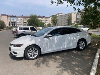 2018 Chevrolet Malibu IX, белый, 1050000 рублей, вид 3