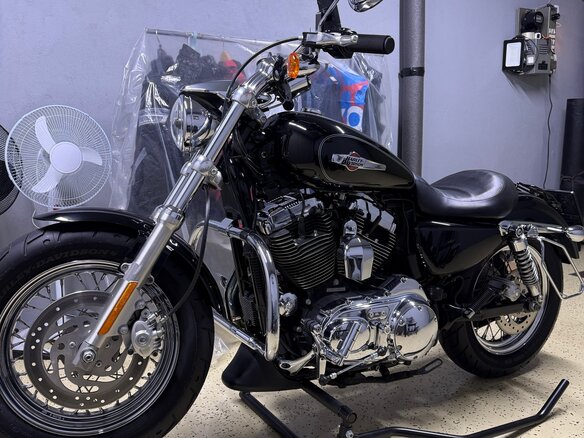 2012 Harley-Davidson Sportster 1200, чёрный, 800000 рублей - вид 2