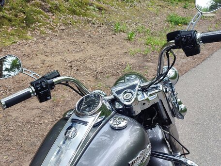 2017 Harley-Davidson Road King, серый, 1100000 рублей, вид 5