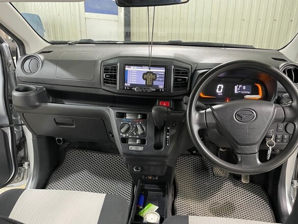2018 Daihatsu Mira e:S II, серый, 600000 рублей - вид 10