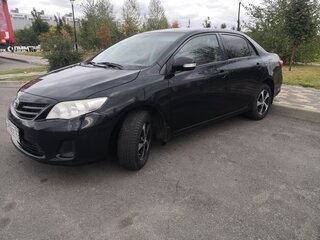2010 Toyota Corolla X (E140, E150) Рестайлинг, чёрный, 950000 рублей, вид 1
