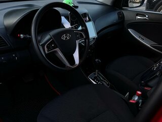 2013 Hyundai Solaris I, красный, 900000 рублей, вид 5