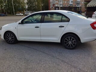 2017 Skoda Rapid I, белый, 650000 рублей, вид 4