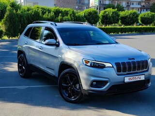 2020 Jeep Cherokee V (KL) Рестайлинг, серебристый, 2450000 рублей, вид 1