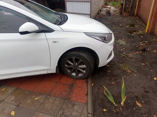 2017 Hyundai Solaris II, белый, 1050000 рублей, вид 5