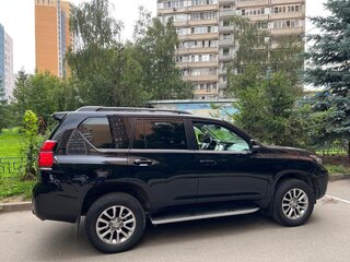 2018 Toyota Land Cruiser Prado 150 Series Рестайлинг 2, чёрный, 4900000 рублей, вид 2