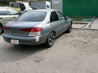1997 Ford Escort (North America) III, серебристый, 150000 рублей, вид 5