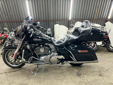 2013 Harley-Davidson Electra Glide, чёрный, 1450000 рублей, вид 4