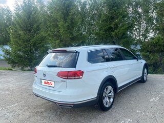 2018 Volkswagen Passat Alltrack B8, белый, 2420000 рублей, вид 4