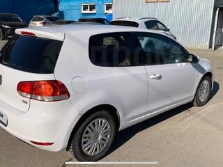 2011 Volkswagen Golf VI, белый, 835000 рублей, вид 3