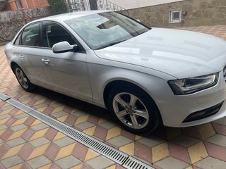 2015 Audi A4 IV (B8) Рестайлинг, белый, 1700000 рублей, вид 1