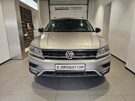 2019 Volkswagen Tiguan II, серебристый, 2499000 рублей, вид 2