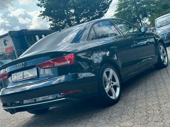 2019 Audi A3 III (8V) Рестайлинг, чёрный, 1860000 рублей - вид 4
