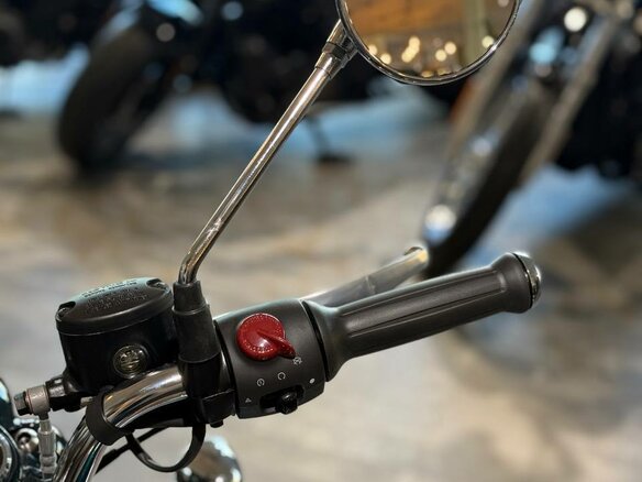 2026 Royal Enfield Classic 350, серый, 526000 рублей - вид 16