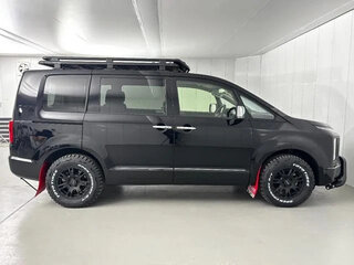 2024 Mitsubishi Delica D:5 I Рестайлинг, чёрный, 3000055 рублей, вид 4