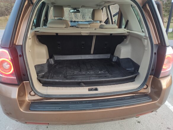 2014 Land Rover Freelander II Рестайлинг 2, золотистый, 1500000 рублей - вид 8