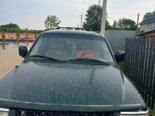 2000 Mitsubishi Montero Sport I, зелёный, 350000 рублей, вид 1